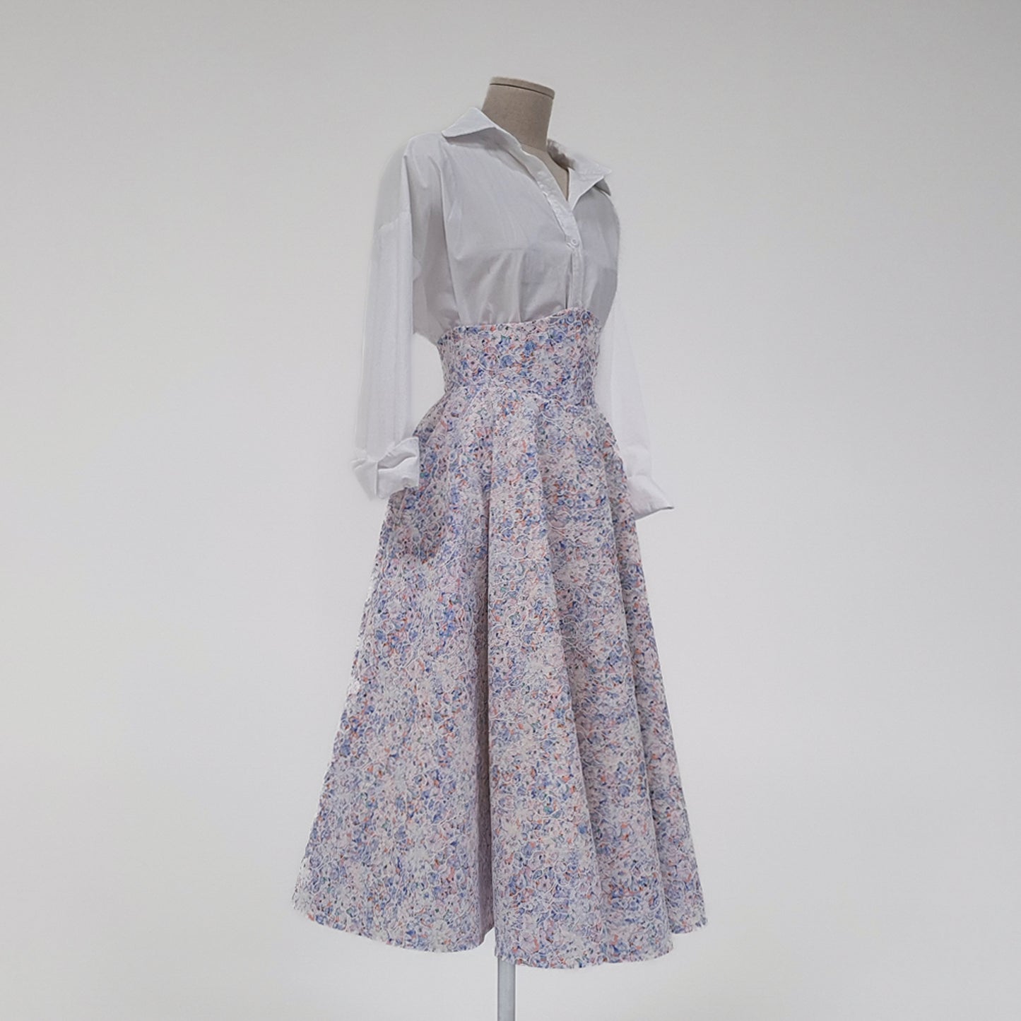 Corset Skirt Romantic Volume with a Cinched Waist